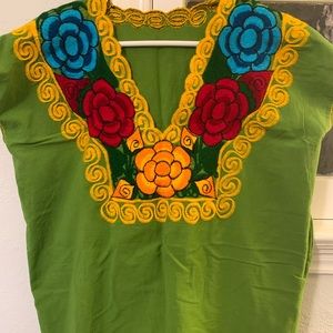 Mexican hand-embroidered artisanal huipil/top. Fits like a roomy Medium.